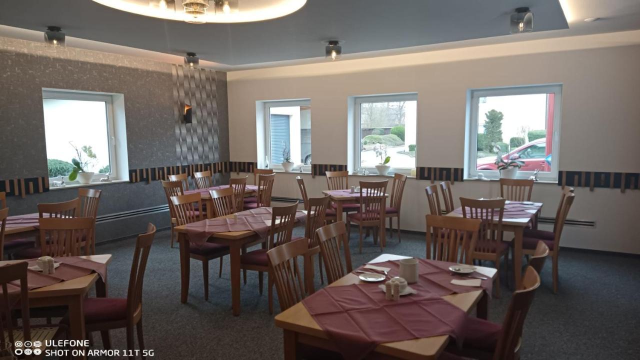 Hotel & Restaurant Zum Hirsch Romhild Exteriér fotografie