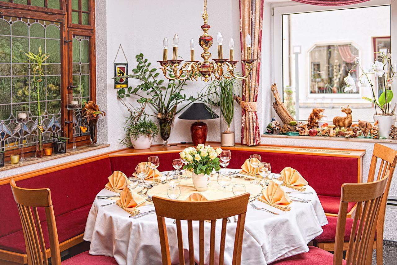 Hotel & Restaurant Zum Hirsch Romhild Exteriér fotografie